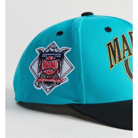 Mitchell & Ness Crown Jewels Pro Miami Marlins snapback hat New Teal Logo - Picture 2 of 4